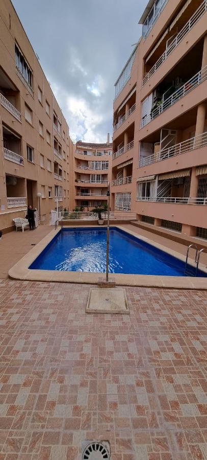 Apartament Dos Playas Torrevieja Dış mekan fotoğraf