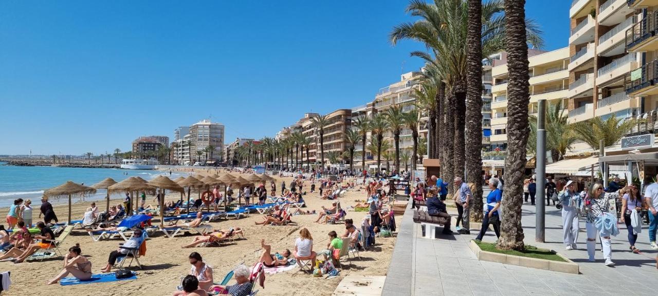 Apartament Dos Playas Torrevieja Dış mekan fotoğraf
